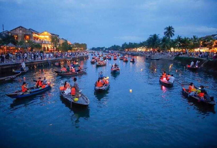 Lantern Release and Night River Boat Experience in Hoi An - Inclusions and Exclusions