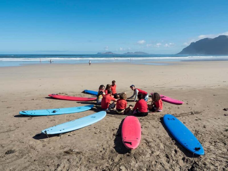 Lanzarote: Famara Private Surf Lesson with a real Pro - Introduction