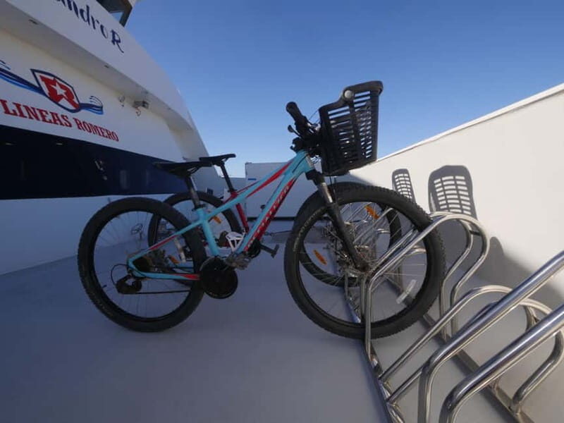 Lanzarote: Ferry to La Graciosa with Wi-Fi (free parking) - The Experience Overview