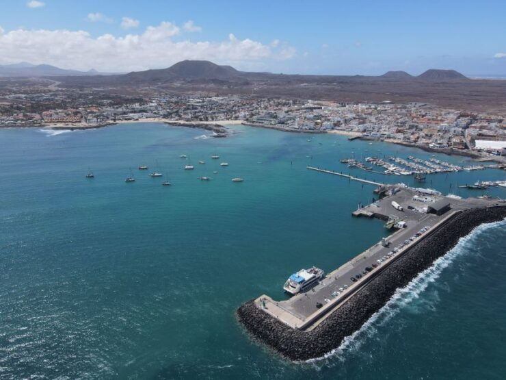 Lanzarote: Fuerteventura Return Ferry Ticket With Bus - Activity Inclusions