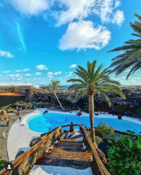 Lanzarote: Grand Tour From Fuerteventura - Unique Volcanic Features