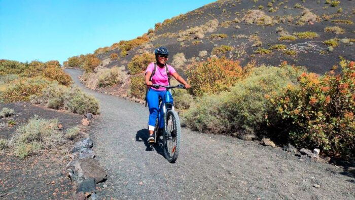 Lanzarote: Guided Ebike Tours Around the Volcanoes - The Unique Vineyards of the Volcanoes Natural Park