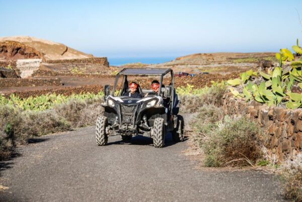 Lanzarote: Guided Off-Road Volcano Buggy Tour With Pickup - Positive Customer Reviews