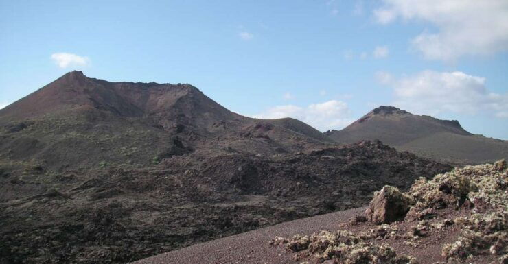 Lanzarote: Guided Volcano Hike - Experience