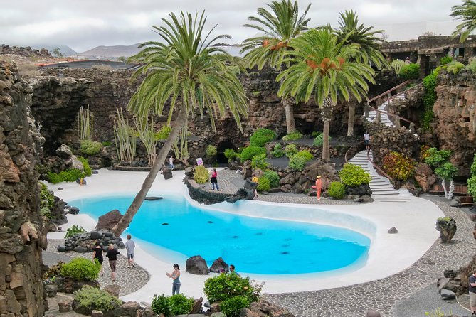 Lanzarote Highlights. Private Tour With Pickup (Price per Vehicle, Not P.P.) - Tour Overview and Itinerary