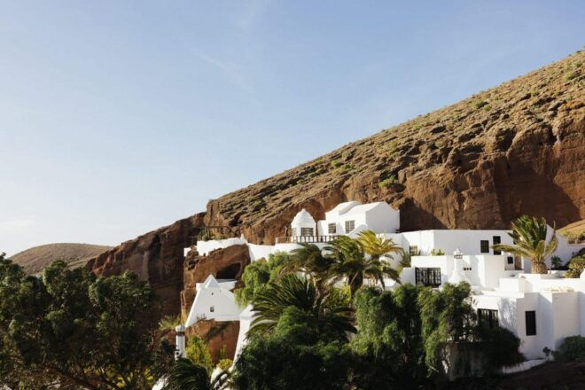 Lanzarote: LagOmar Museum Entry Ticket - Natural and Artistic Wonders