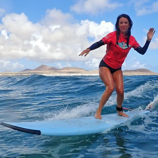 Lanzarote: Longboard Surf Lesson on Famara Beach All Levels - Activity Overview