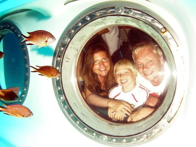 Lanzarote: Real Submarine Dive With Hotel Pickup - Features of the Submarine