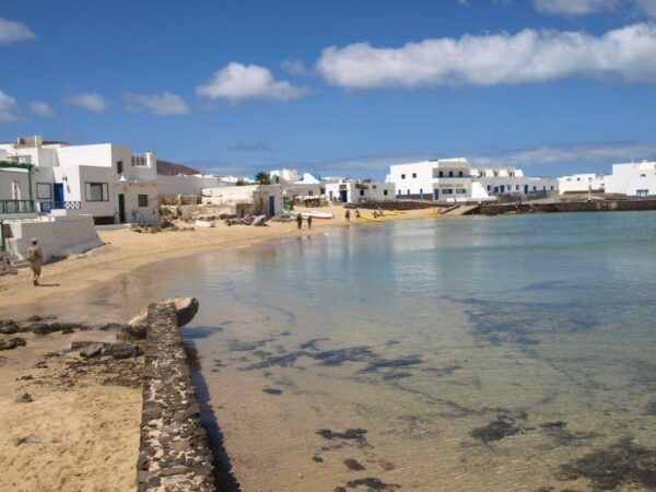 Lanzarote: Return Ferry to La Graciosa With Bus Pickup - Directions