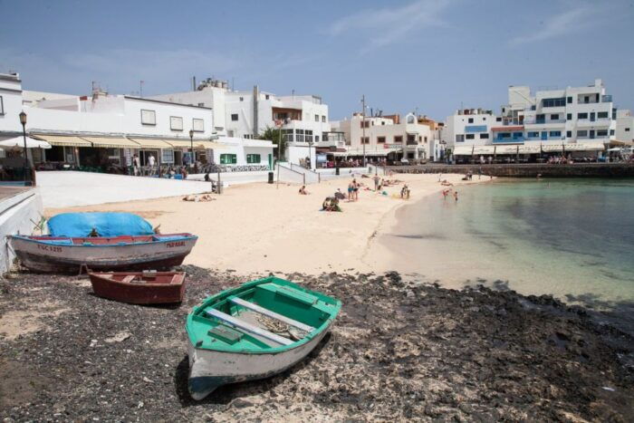 Lanzarote: Return or 1-Way Ferry to Fuerteventura With Wifi - Frequently Asked Questions
