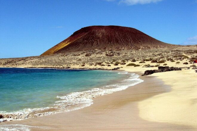 Lanzarote: Roundtrip Ferry Transfer to La Graciosa - Common Questions