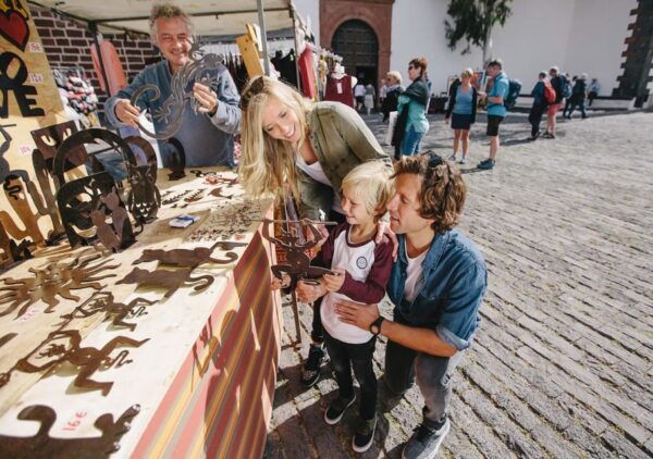 Lanzarote: Teguise Handicraft Market and La Graciosa Island - The Sum Up