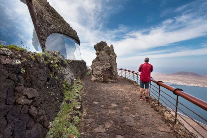 Lanzarote: Timanfaya, Green Caves, Jameos & Mirador Del Rio - Booking Details and Customer Reviews