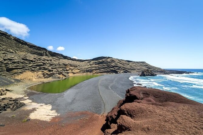 Lanzarote Volcanoes Tour Departing From Fuerteventura - Timanfaya National Park