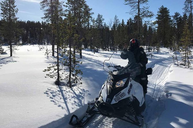 Lapland 2-Person Snowmobile Tour With Lunch From Kiruna - Important Notes