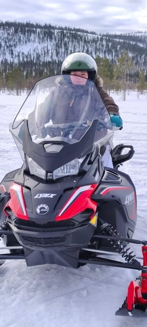 Lapland: Private Snowmobile Safari with arctic Local Guide - The Itinerary: What to Expect During the 2.5 Hours