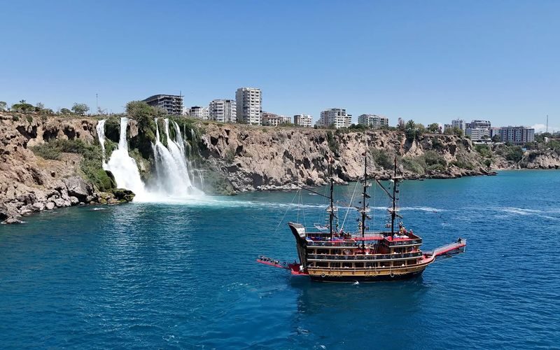 Lara Pirate Boat Excursion with Lunch & Transfer - Swimming near Düden Waterfalls