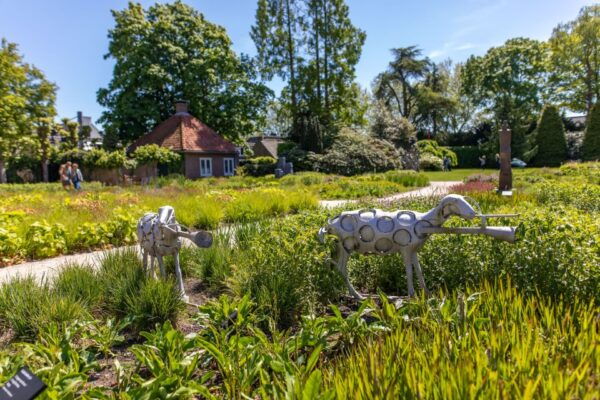 Laren: Skip-the-Line Singer Laren Museum Entry Ticket - The Sum Up