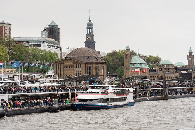 Large XXL Harbor Tour for 2 Hours of Experiencing the Elbe - XXL Harbor Experience