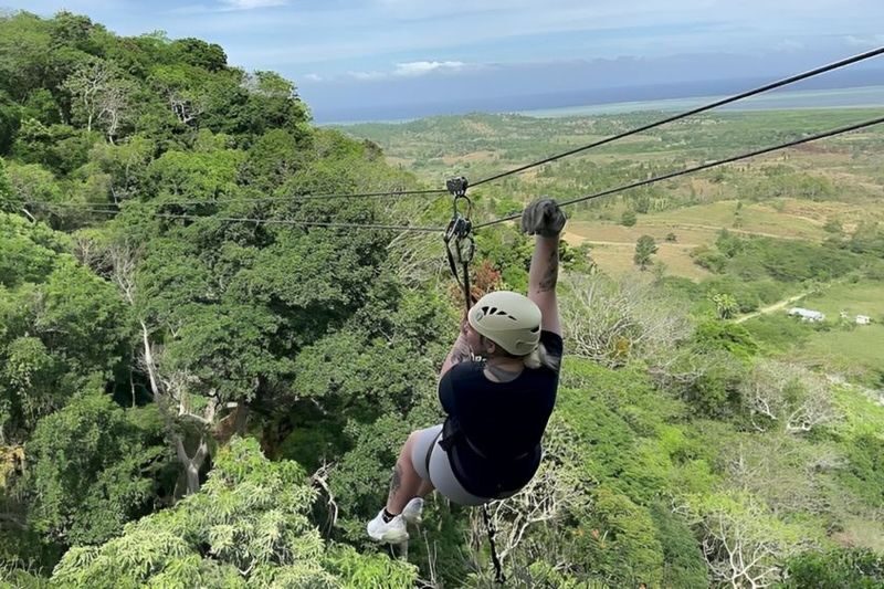 Largest Fiji Zipline in South Pacific & Cave Exploration from Nadi - Safety and comfort: small preparations pay off