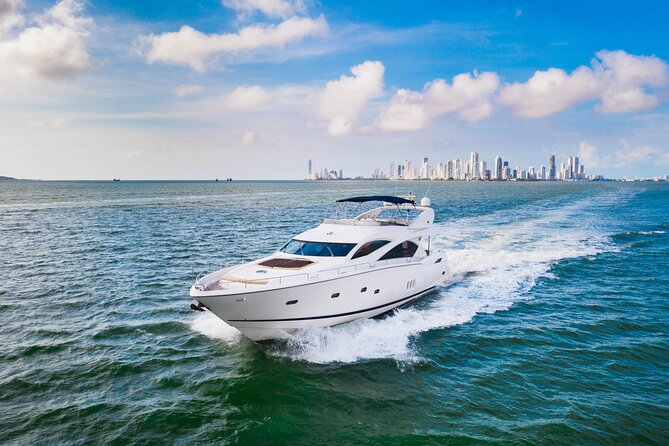 Largest Sunseeker 82 Yacht for Rent in Cartagena - Yacht Overview