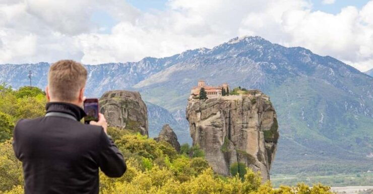 Larissa, Katerini To: Meteora Private Tour, From 1 to 20pax. - Meteora Experience