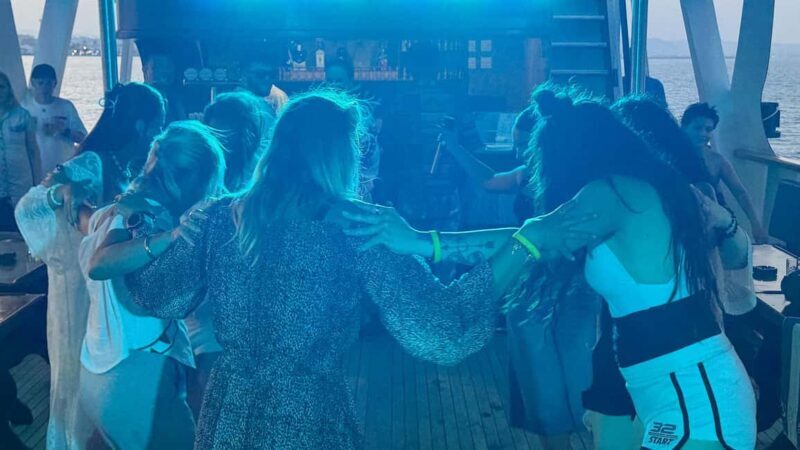 Larnaca: Disco Sunset cruise - Good To Know