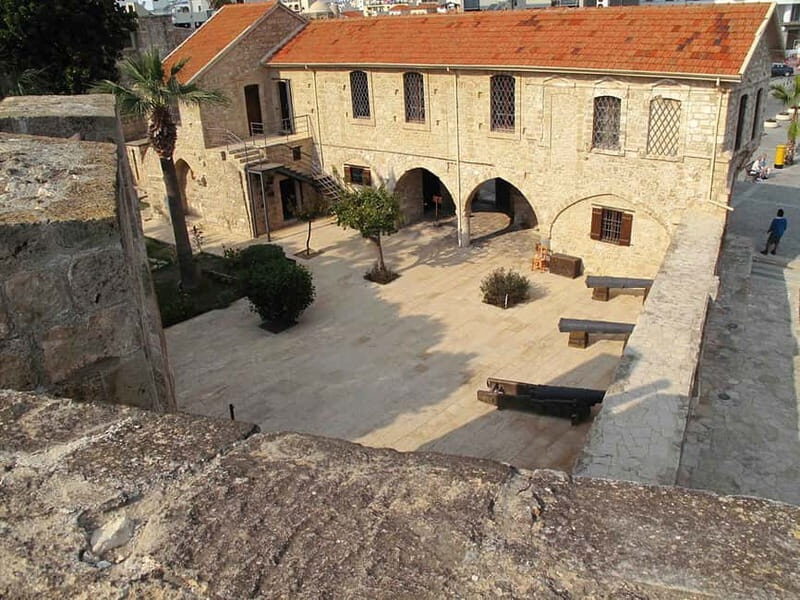 Larnaca: private guide to explore the Top-Sightseeings - A Deep Dive into the Larnaca Experience