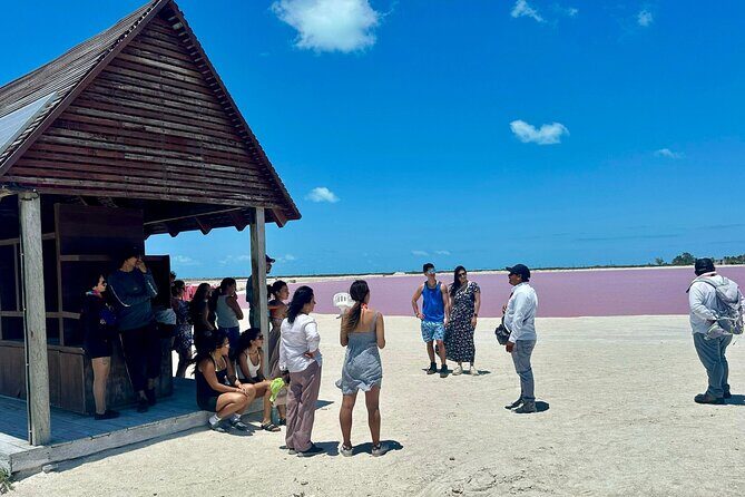 Las Coloradas, Río Lagartos and Playa Cancunito Tour from Mérida - FAQ