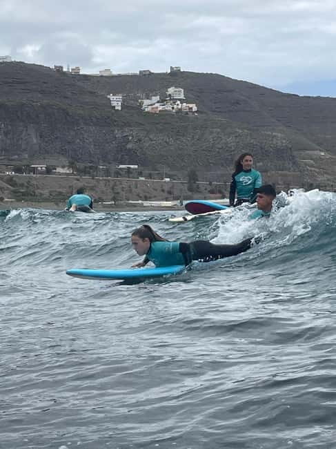 Las Palmas de Gran Canaria: Group surf lessons on La Laja beach - Pricing & Value: Is It Worth It?