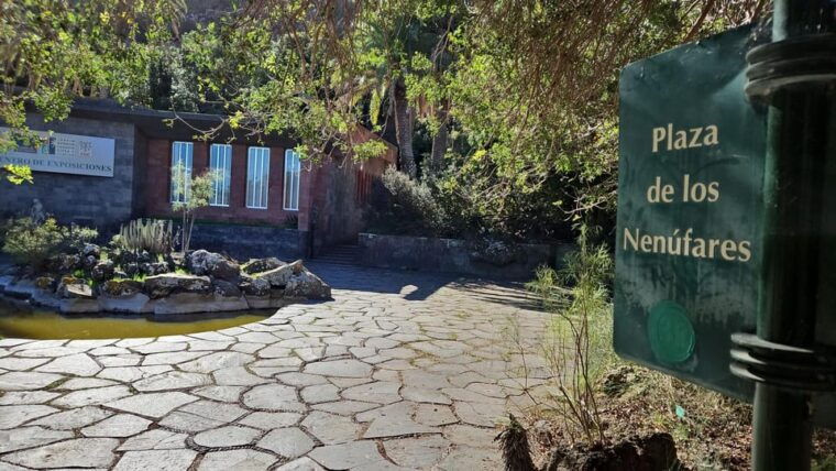 Las Palmas: Privat Botanic Garden Tour & Opt. Hike Extension - Transportation and Logistics