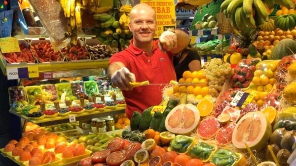Las Palmas: Private Old City Guided Walking Tour With Tapas - The Sum Up