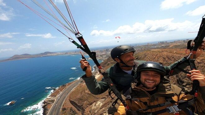 Las Palmas: Tandem Paragliding Flights for Everyone - Meeting Point and Directions