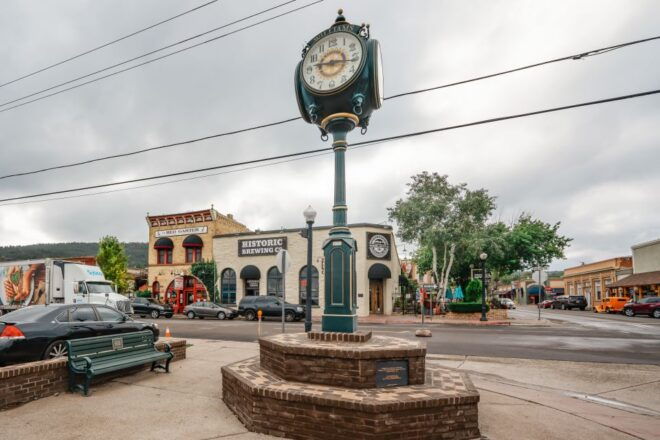Las Vegas 2-Day Grand Canyon Railway Bearizona Meteor Crater - Inclusions and Additional Information