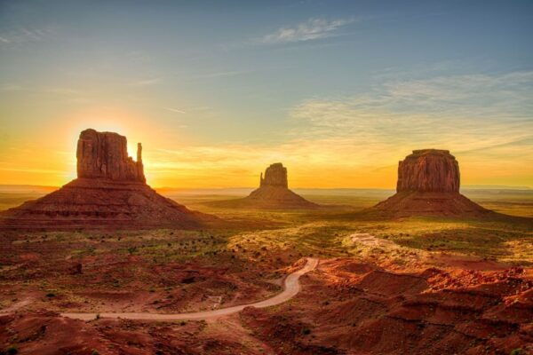 Las Vegas: 3-Day Guided Tour of 7 Southwest Parks With Hotel - Bryce Canyon and Zion National Park: Nature Exploration