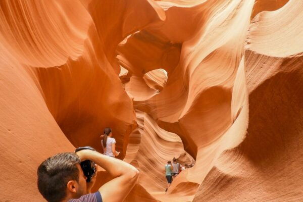 Las Vegas: Antelope Canyon & Horseshoe Bend Tour With Pickup - Pickup and Transportation Details