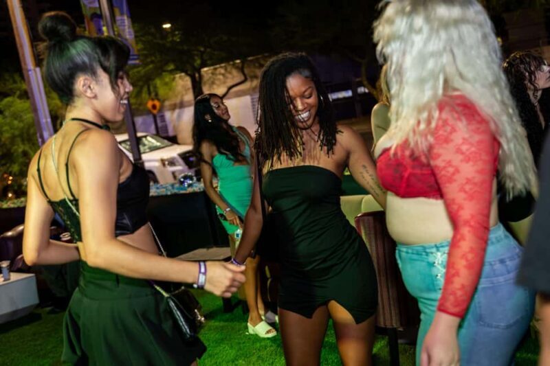 Las Vegas: Arts District Speakeasies & Hidden Gems Bar Crawl - FAQ