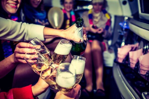 Las Vegas: Craft Beer Guided Tour in a Limousine - The Sum Up