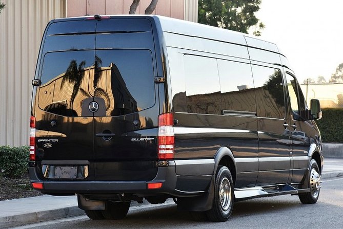 Las Vegas Departure Chauffeur Driven Airport Transfer by Executive Sprinter - Vehicle and Chauffeur