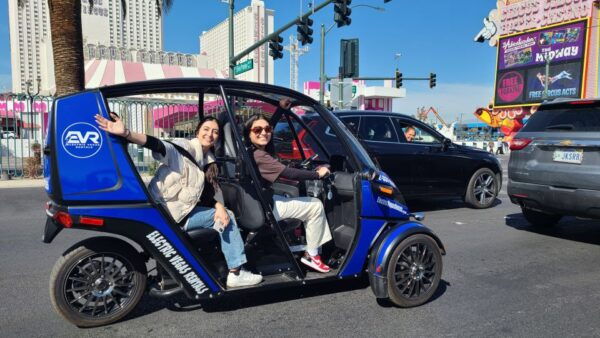 Las Vegas: Electric Vegas Rentals on the Las Vegas Strip - The Sum Up