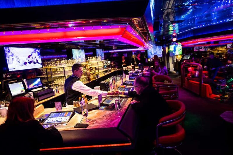 Las Vegas: Elvis Presley History Walking Tour of Landmarks - What to Expect from the Elvis Landmarks Tour