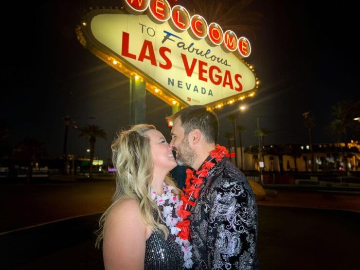 Las Vegas: Elvis Wedding With Las Vegas Sign Photos Included - Good To Know
