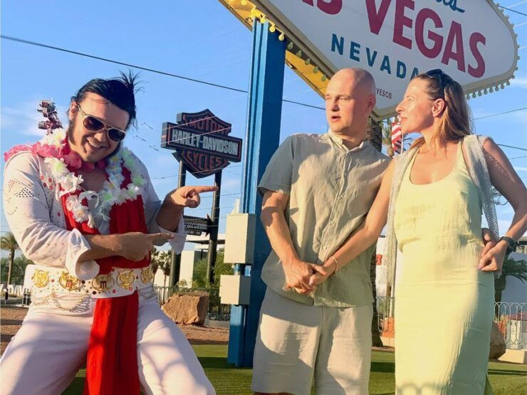 Las Vegas: Elvis Wedding With Las Vegas Sign Photos Included - Ceremony Highlights