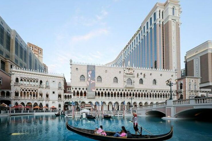 Las Vegas: Entry to Madame Tussauds With a Gondola Cruise - Ticket Details