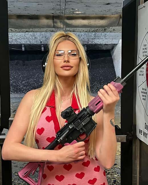 Las Vegas: Femme Fatale Shooting Experience - A Detailed Look at the Itinerary