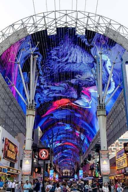 Las Vegas: Fremont Cocktail Crawl & Guided Walking Tour - Practical Details and Tips