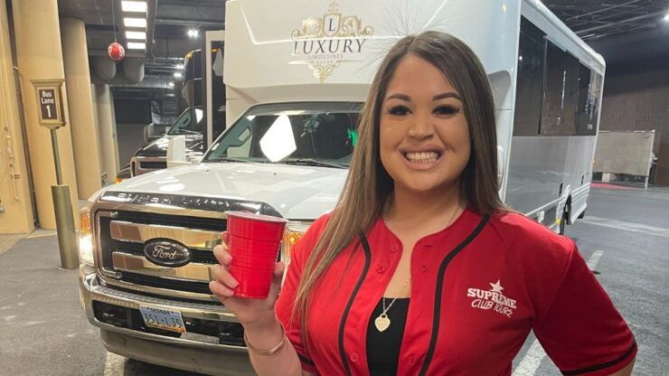 Las Vegas: Fremont Street Party Bus and Bar Crawl - Good To Know