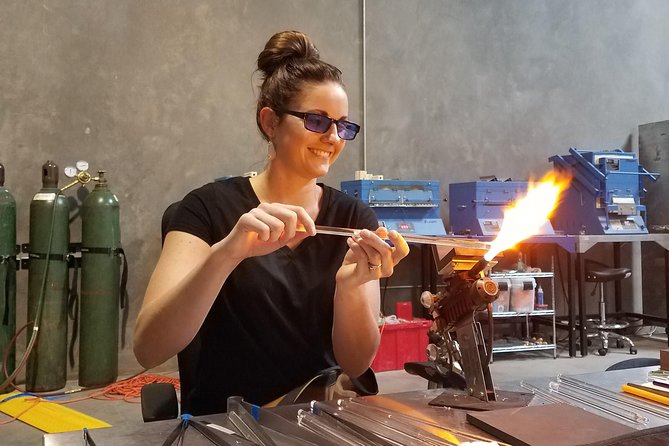 Las Vegas Glassblowing Private Experience - Glassblowing Lesson