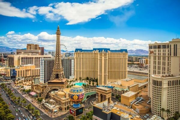Las Vegas: Go City All-Inclusive Pass With 15 Attractions - High Roller Observation Wheel at the LINQ
