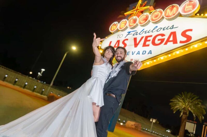 Las Vegas: Gold Elvis Vow Renewal or Wedding at Welcome Sign - Final Thoughts